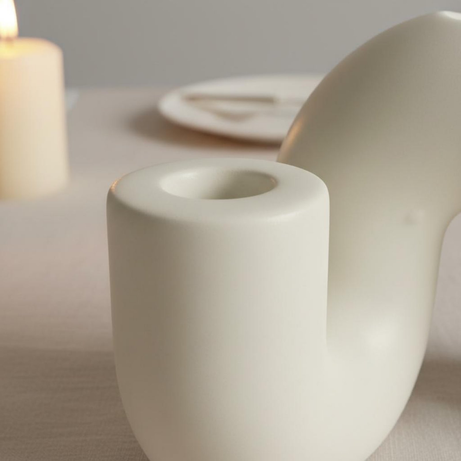 Wavy Ceramic Candle Holder Min - đánh giá và giá Candle Holder Decor