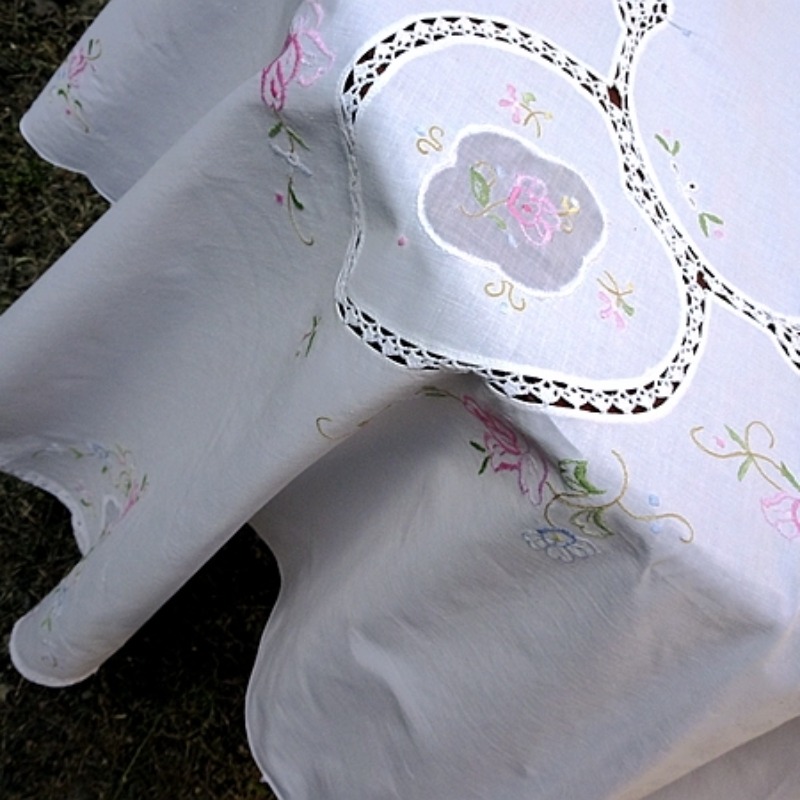 Pure cotton small machine embr - đánh giá và giá Table Runner